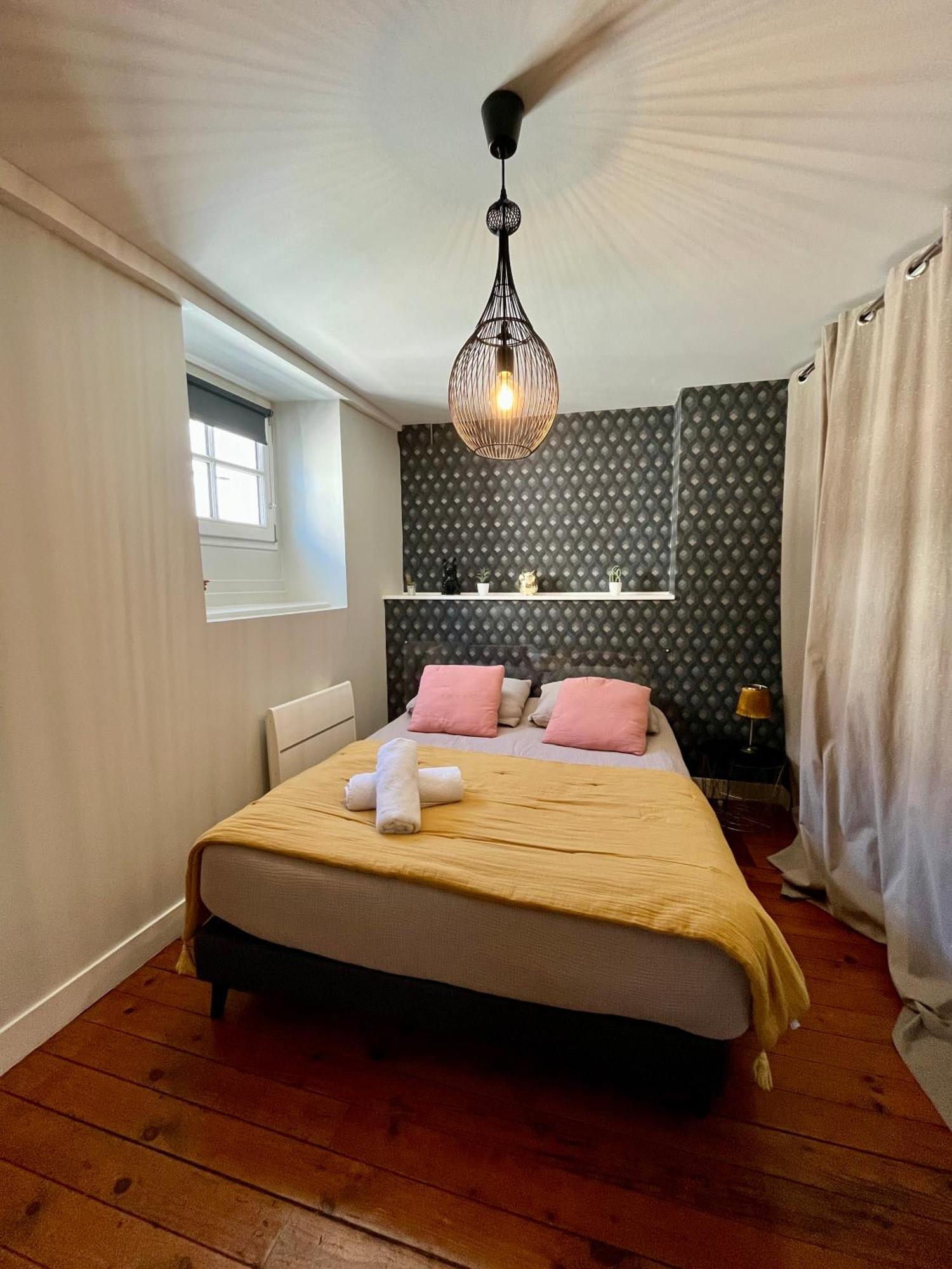 Appartamento Le Gatsby - Duplex Art Deco Au Coeur De Blois Esterno foto